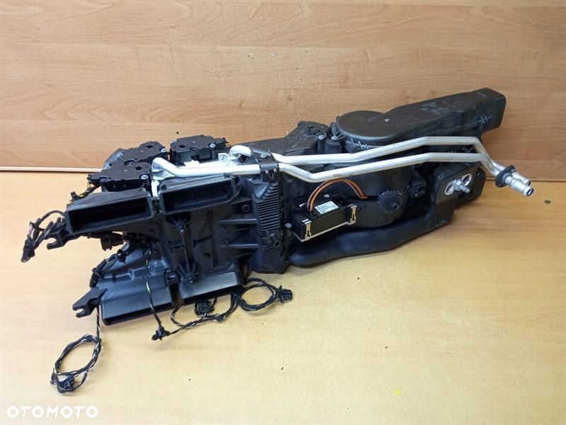 NAGRZEWNICA TYLNA AUDI A8 S8 D4 4H0820004C - 1