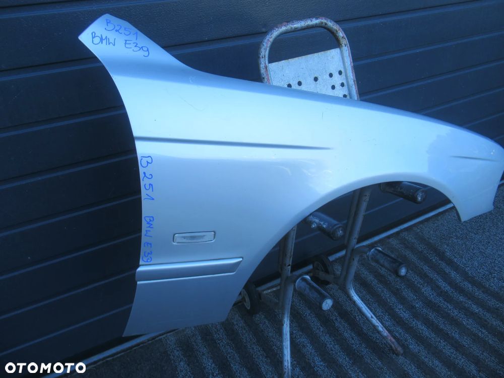BŁOTNIK PRZEDNI PRZÓD LEWY LUB PRAWY BMW 5 E39 LIFT 2000-2004 - 17