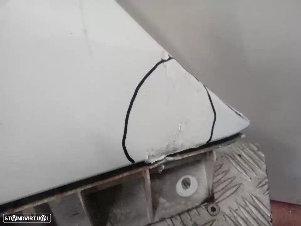 GUARDA-LAMAS TRASEIRA DIREITA SMART FORTWO COUPÉ 2010 - - 2