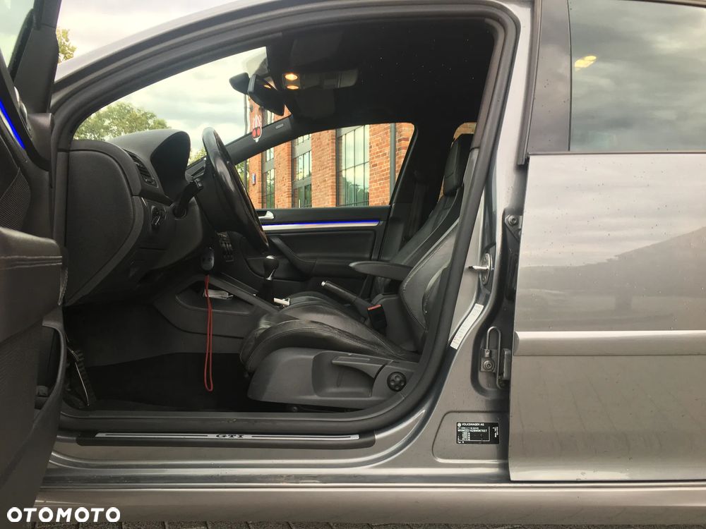 Volkswagen Golf 2.0 GTI - 6
