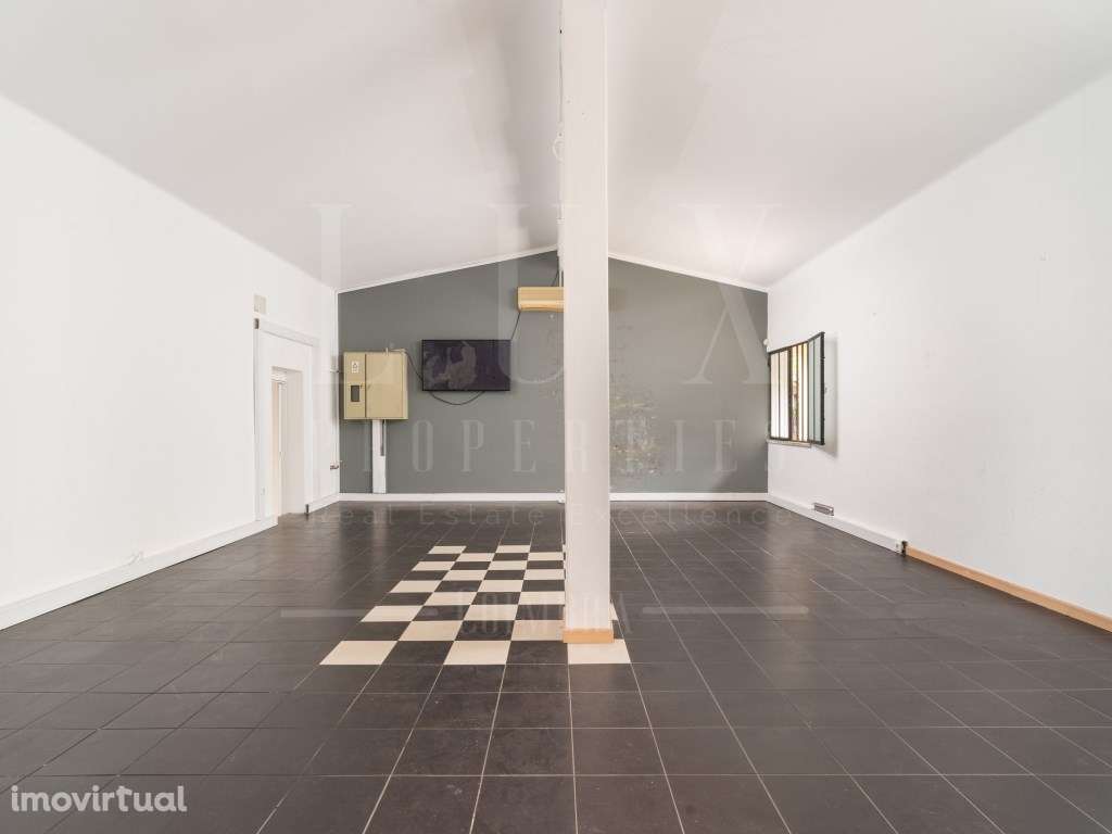 2 Garagens + Comércio | Av. Fernando Namora, Coimbra - Grande imagem: 2/30