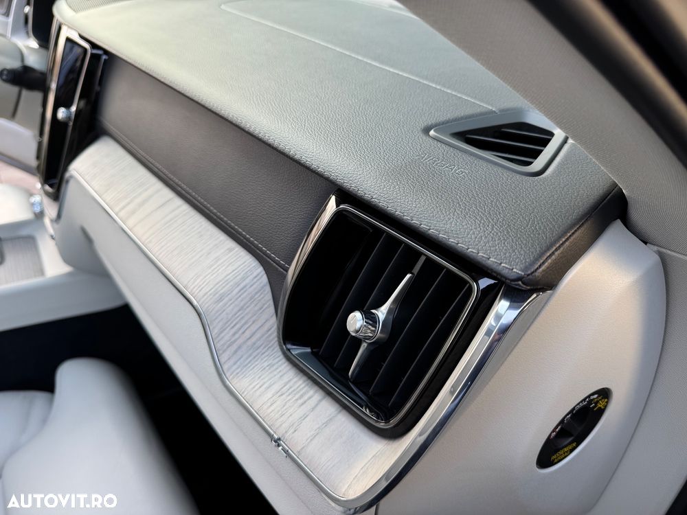 Volvo XC 60 B4 D AWD Geartronic Inscription - 29