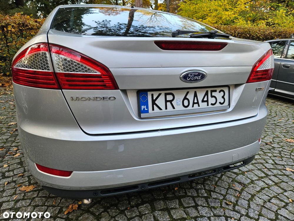 Ford Mondeo 2.0 TDCi Titanium - 12