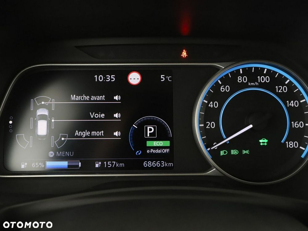 Nissan Leaf 40kWh Acenta - 23