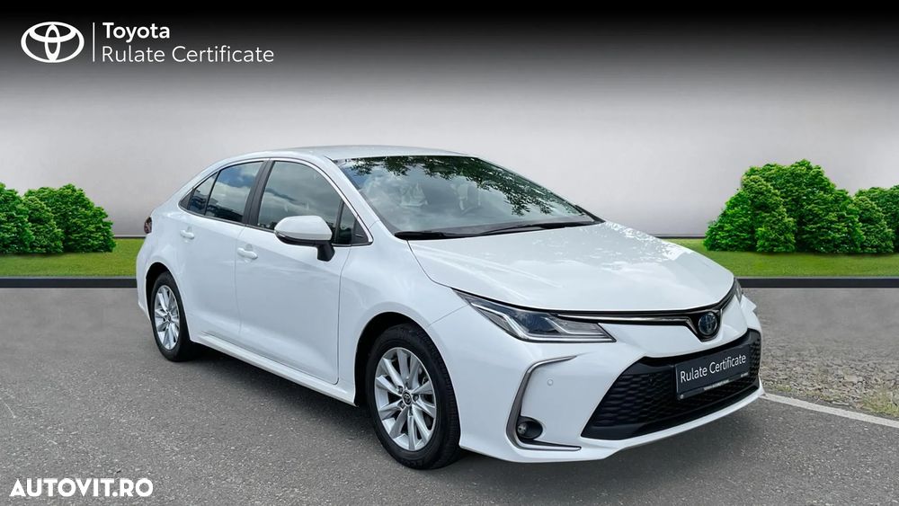 Toyota Corolla 1.8 HSD Business - 7