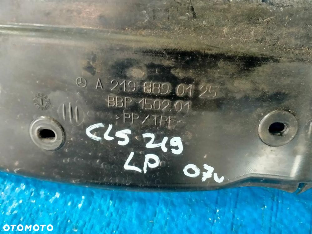 Mercedes W219 CLS Wygłuszenie Błotnika Przód Przednie Prawe A2198890125 - 2