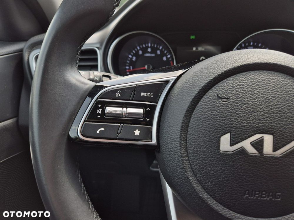 Kia Ceed 1.5 T-GDI M - 20