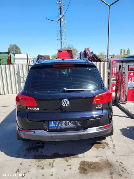 Volkswagen Tiguan 1.4 TSI 4Motion Sport & Style - 2