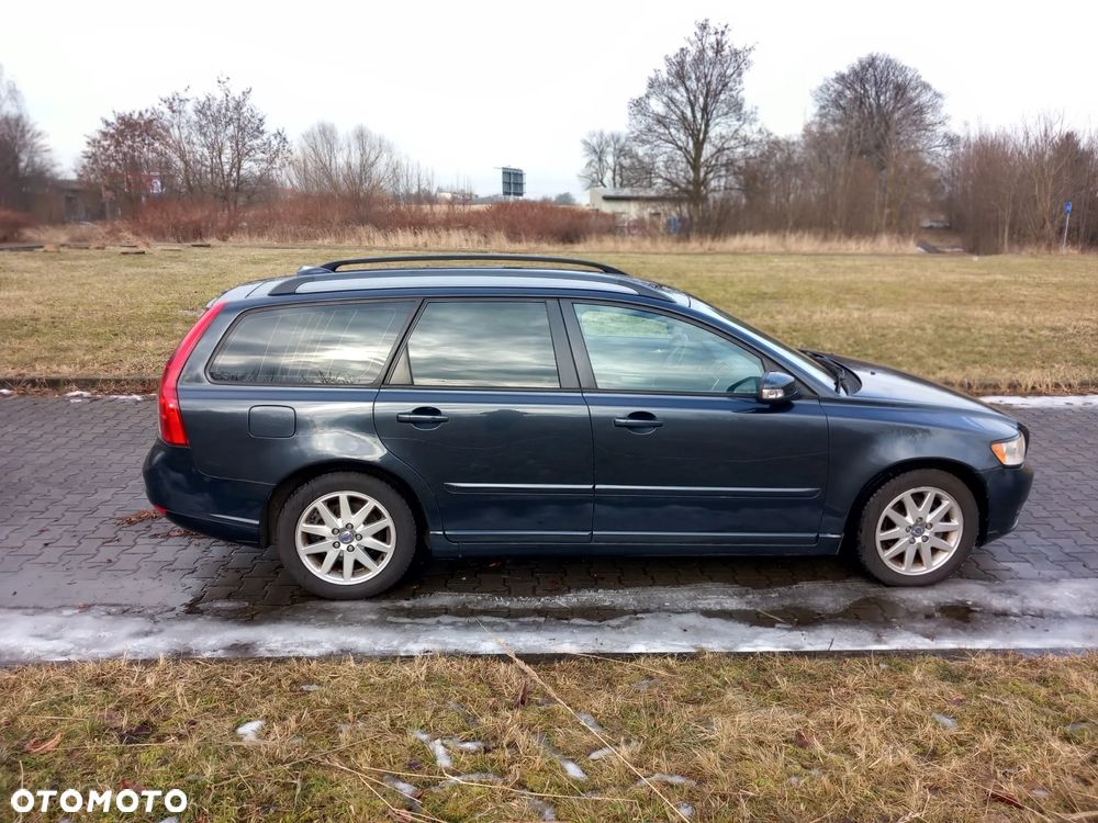 Volvo V50 1.6D DPF DRIVe - 8
