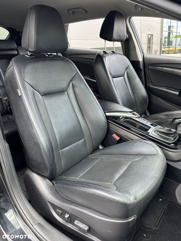 Hyundai i40 1.7 CRDi Premium DCT - 21