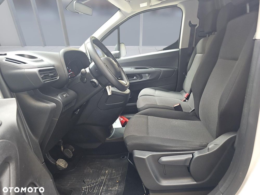 Toyota ProAce 2.3T 1.5 D-4D 100KM std Furgon Active - 8
