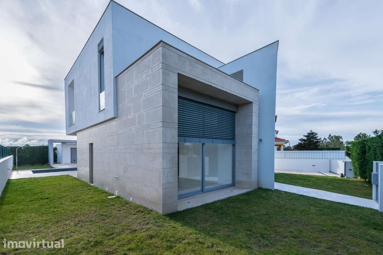 Moradia Isolada T4 com piscina, Azeitão, Setubal - Grande imagem: 4/54
