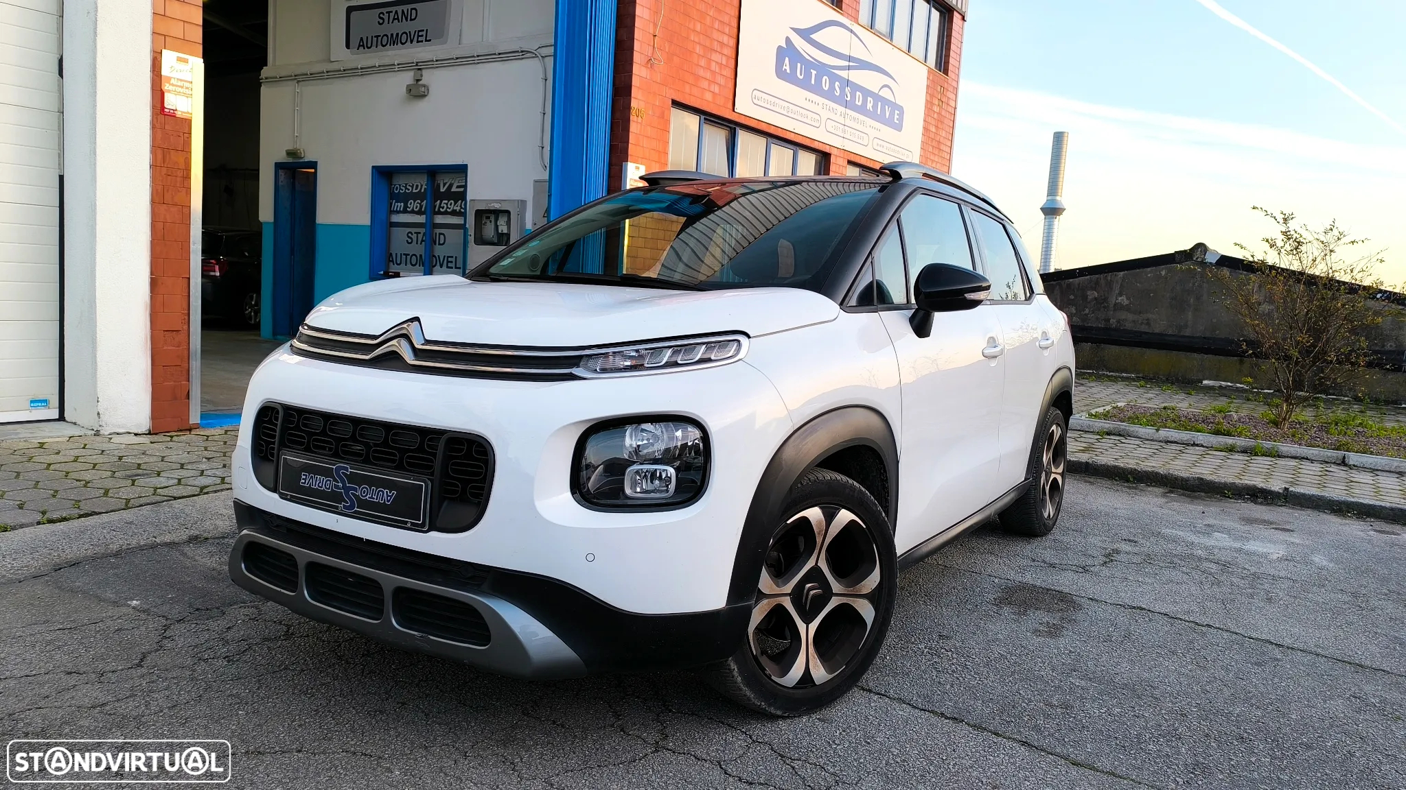 Citroën C3 Aircross 1.2 PureTech Shine - 17
