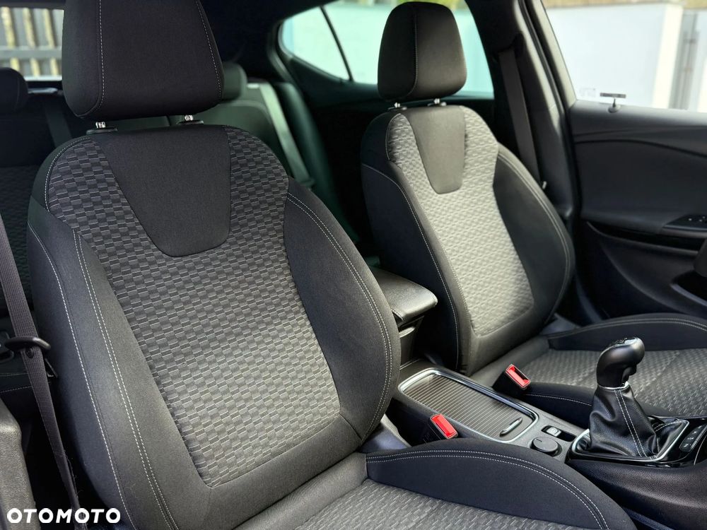 Opel Astra 1.4 Turbo Start/Stop Dynamic - 13