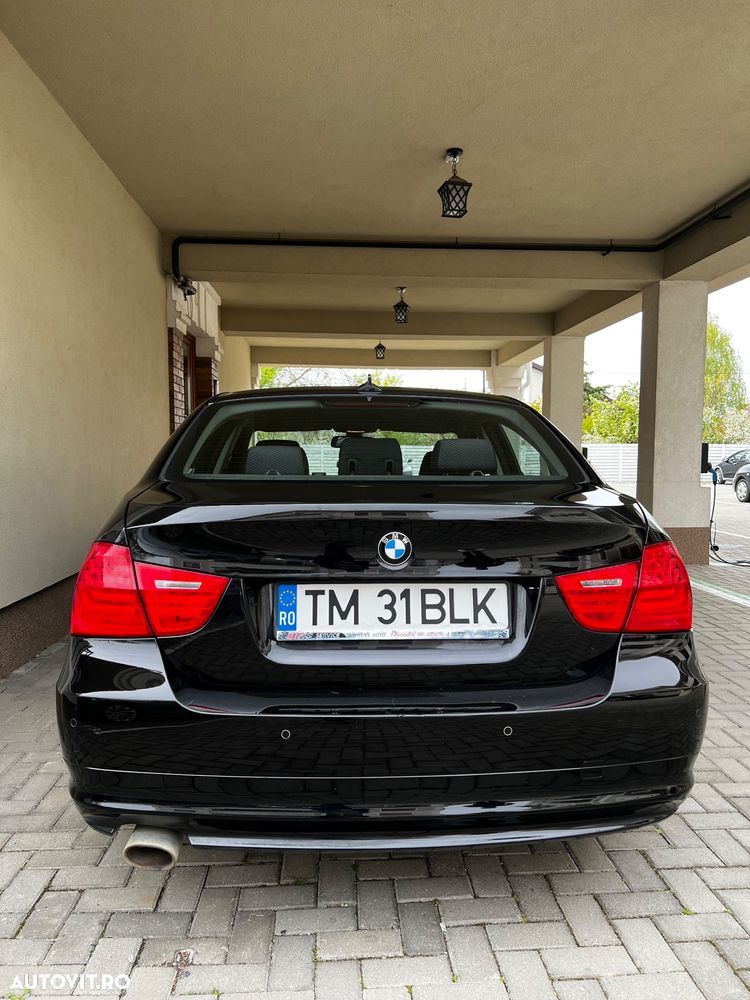 BMW Seria 3 320d - 16