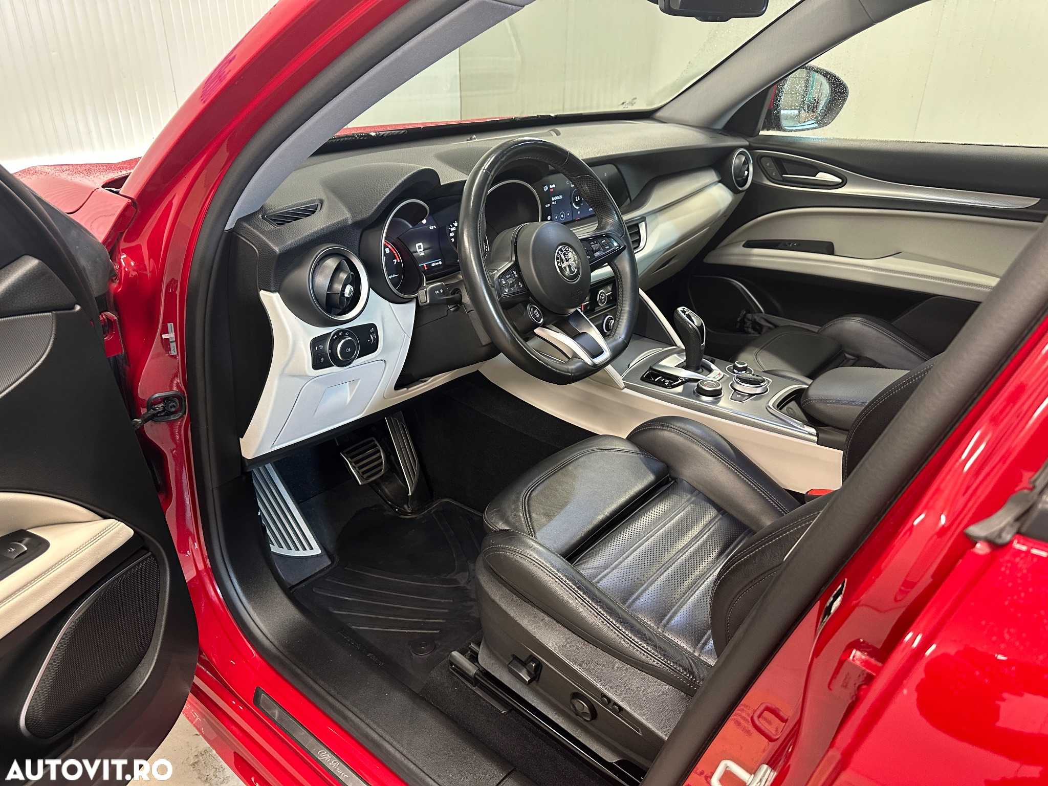 Alfa Romeo Stelvio 2.0 Turbo AWD AT8 Veloce - 5