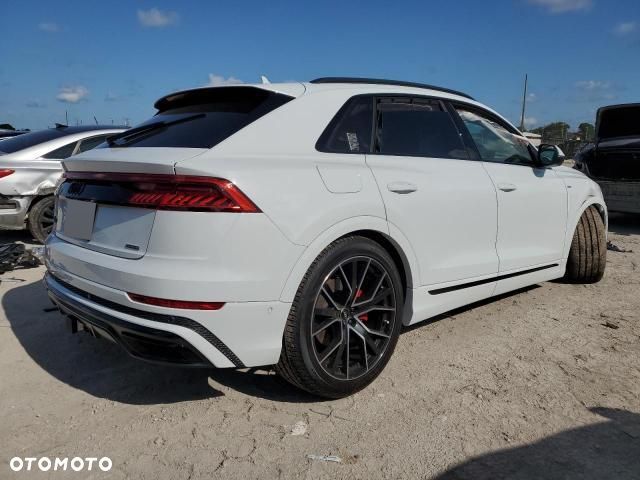 Audi Q8 - 1