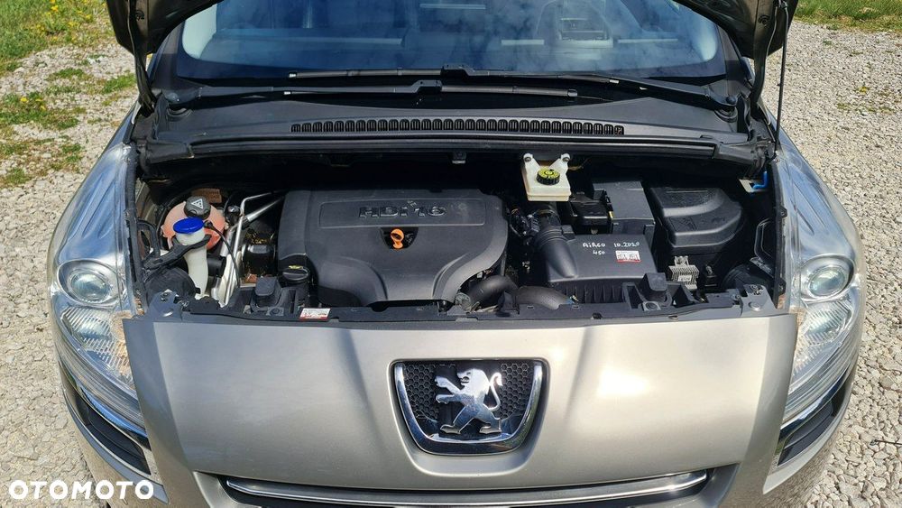 Peugeot 5008 HDI 160 Automatik Allure - 32