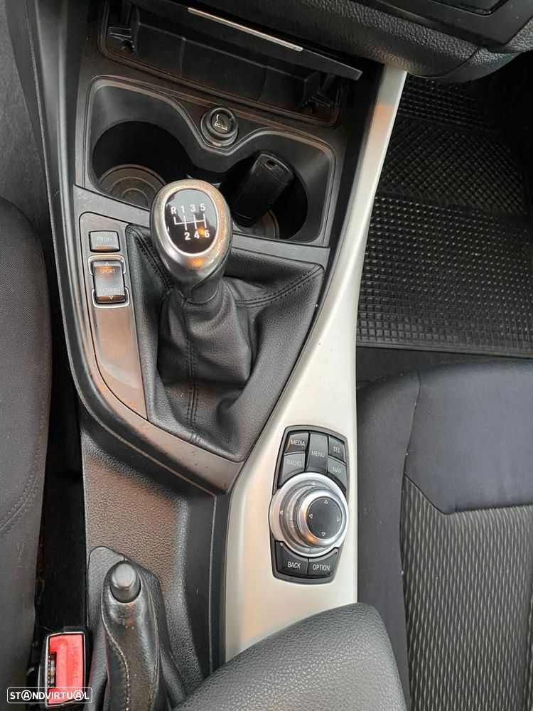 BMW 116 d EfficientDynamics - 7