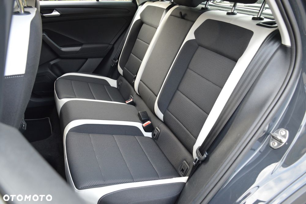 Volkswagen T-Roc 2.0 TDI SCR DSG Sport - 27