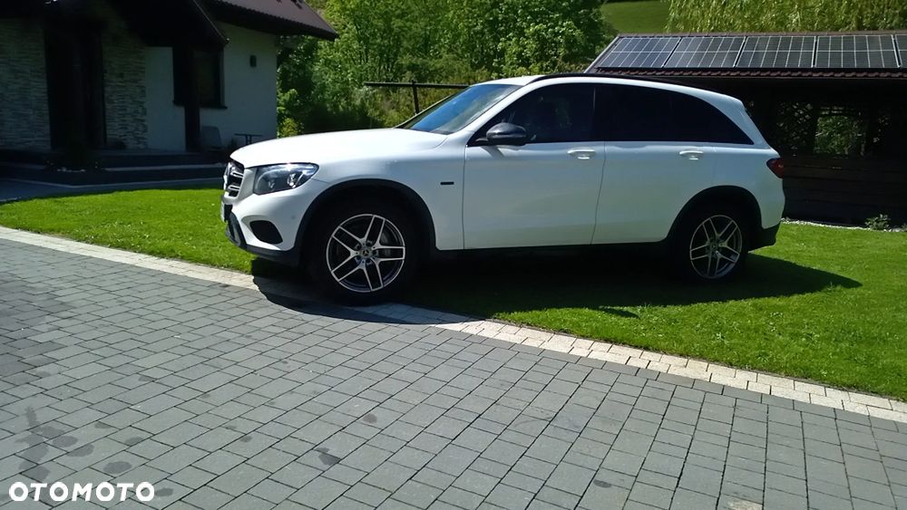 Mercedes-Benz GLC - 15