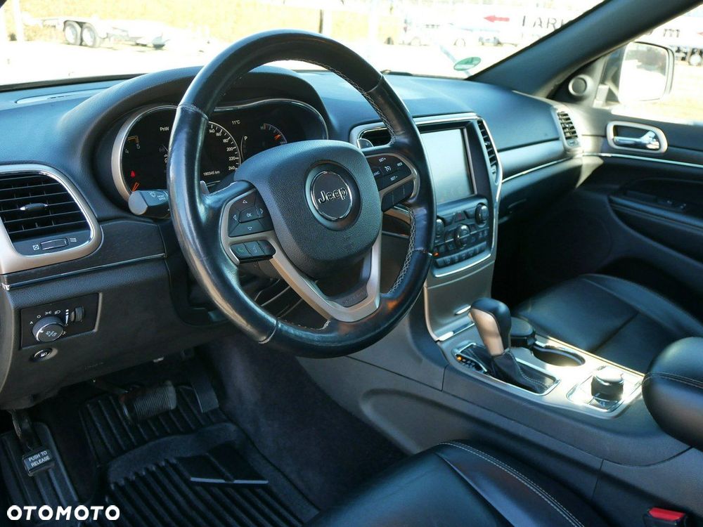 Jeep Grand Cherokee - 4