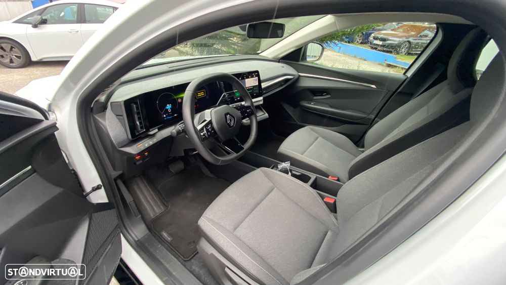 Renault Mégane E-Tech EV40 Evolution Autonomia Urbana - 17