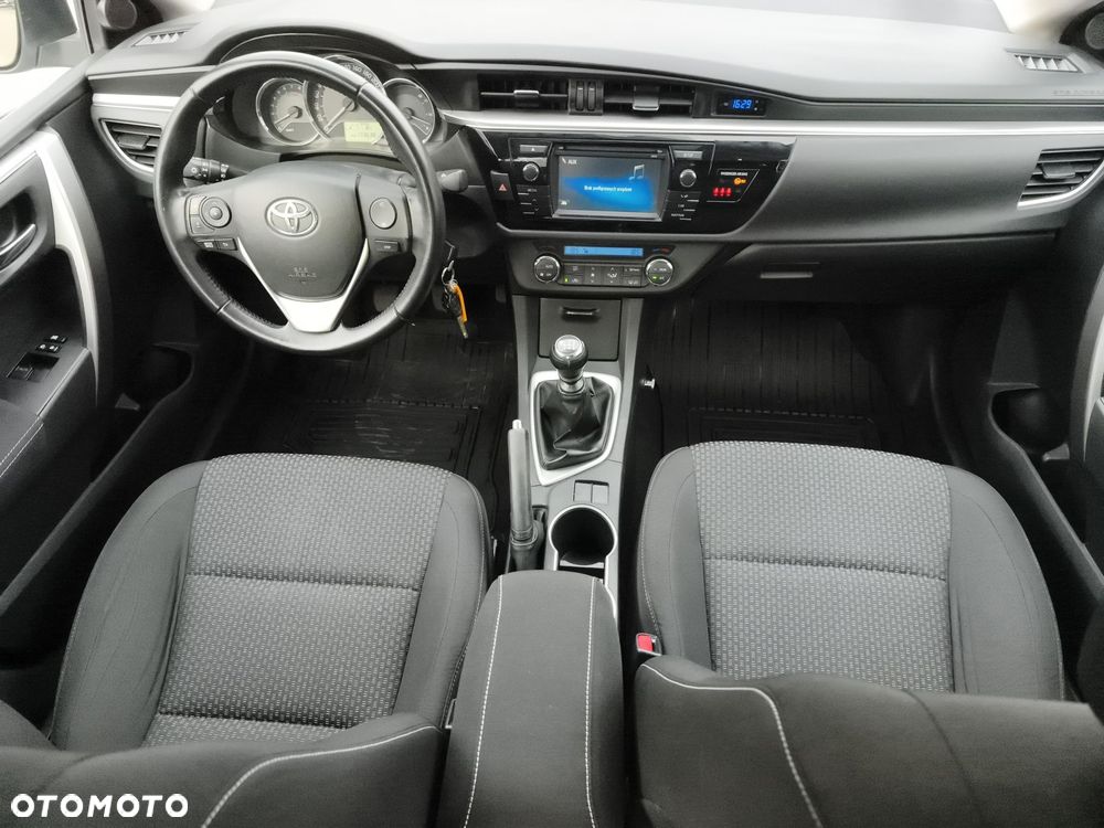 Toyota Corolla 1.6 Premium EU6 - 12