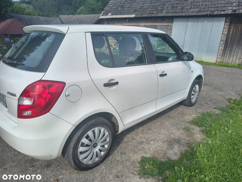 Skoda Fabia 1.6 TDI DPF Classic - 4