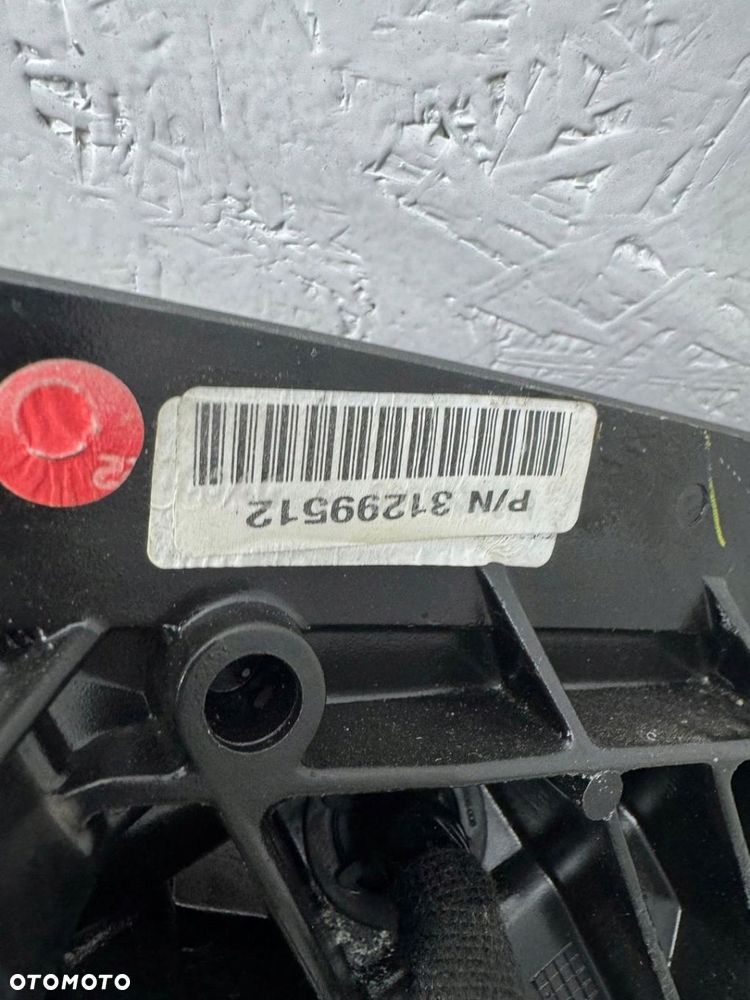 LUSTERKO LEWE VOLVO C70 II 2009-2013 702-26 LIFT 2413 PIN Z KAMERĄ - 7