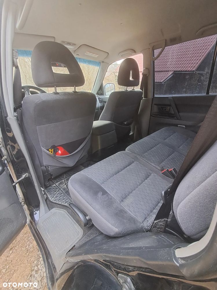 Mitsubishi Pajero 3.2 DI-D Classic - 10