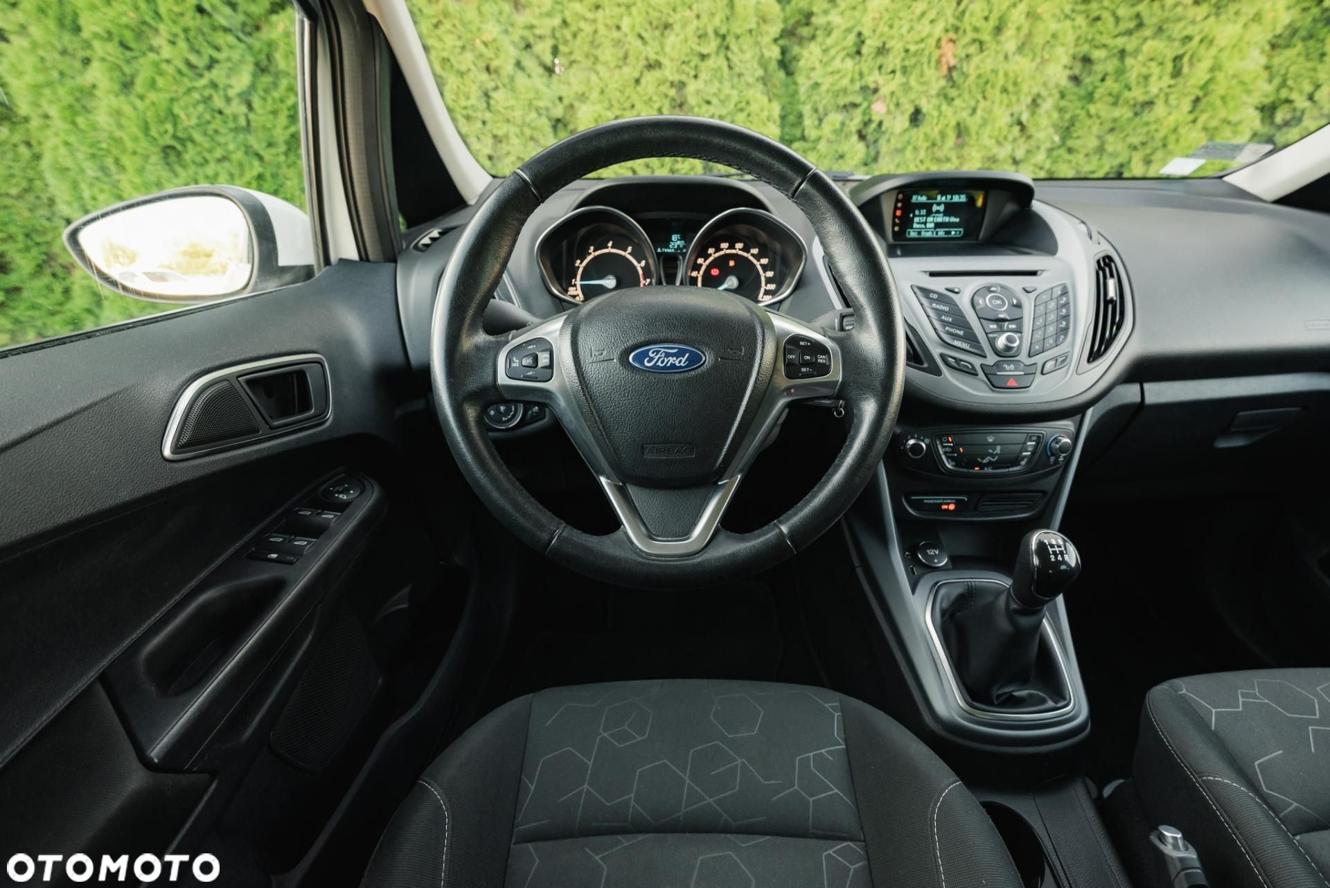 Ford B-MAX - 11