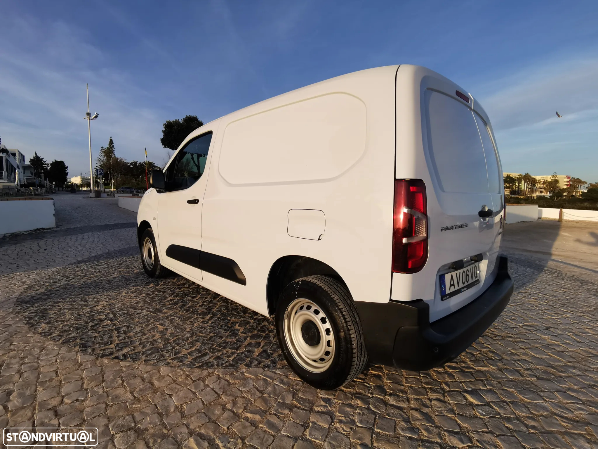 Peugeot Partner 1.5 BlueHDI L1 Premium Standard - 3