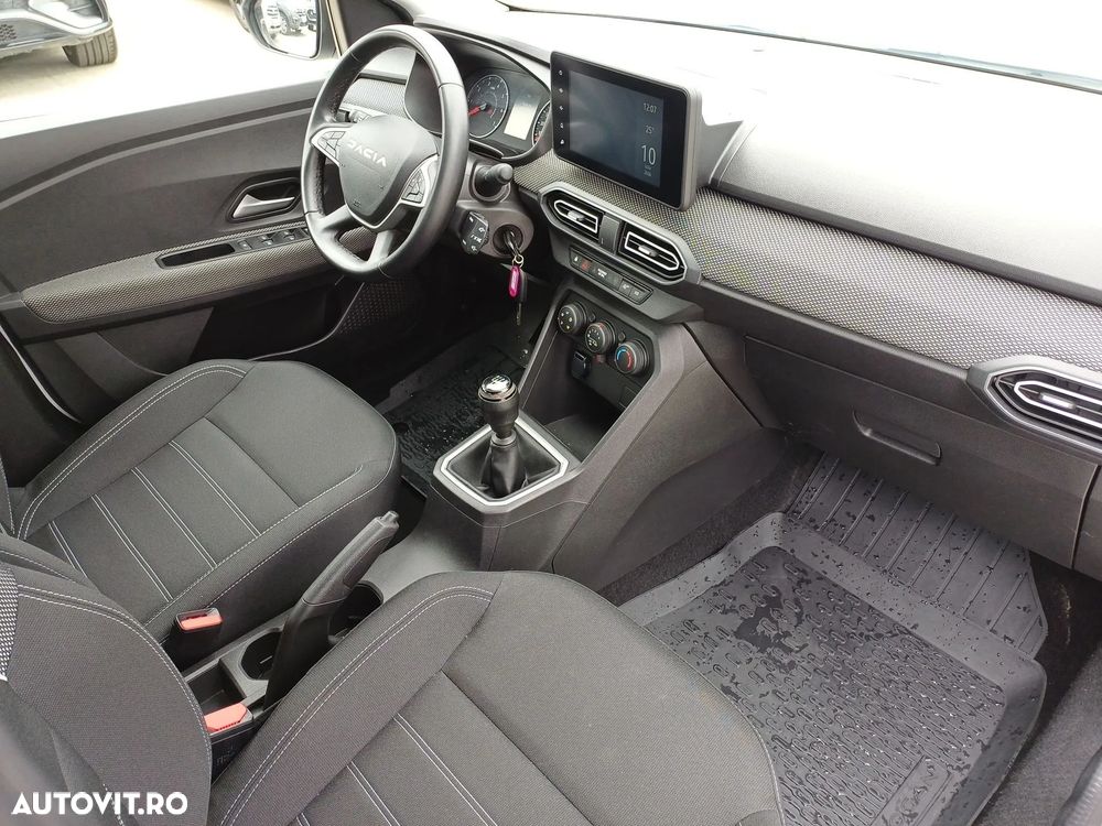 Dacia Logan TCe 90 MT5 Expression - 23