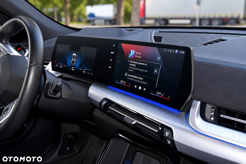 BMW X2 - 25