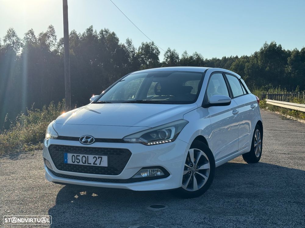 Hyundai i20 1.2 LED - 1