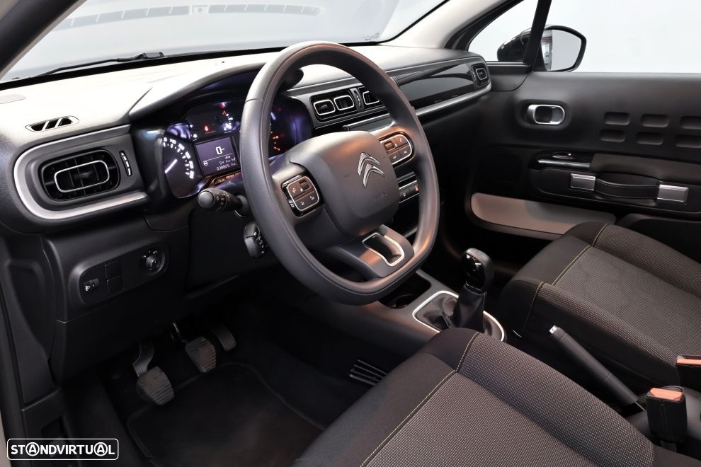 Citroën C3 1.2 PureTech Plus - 21