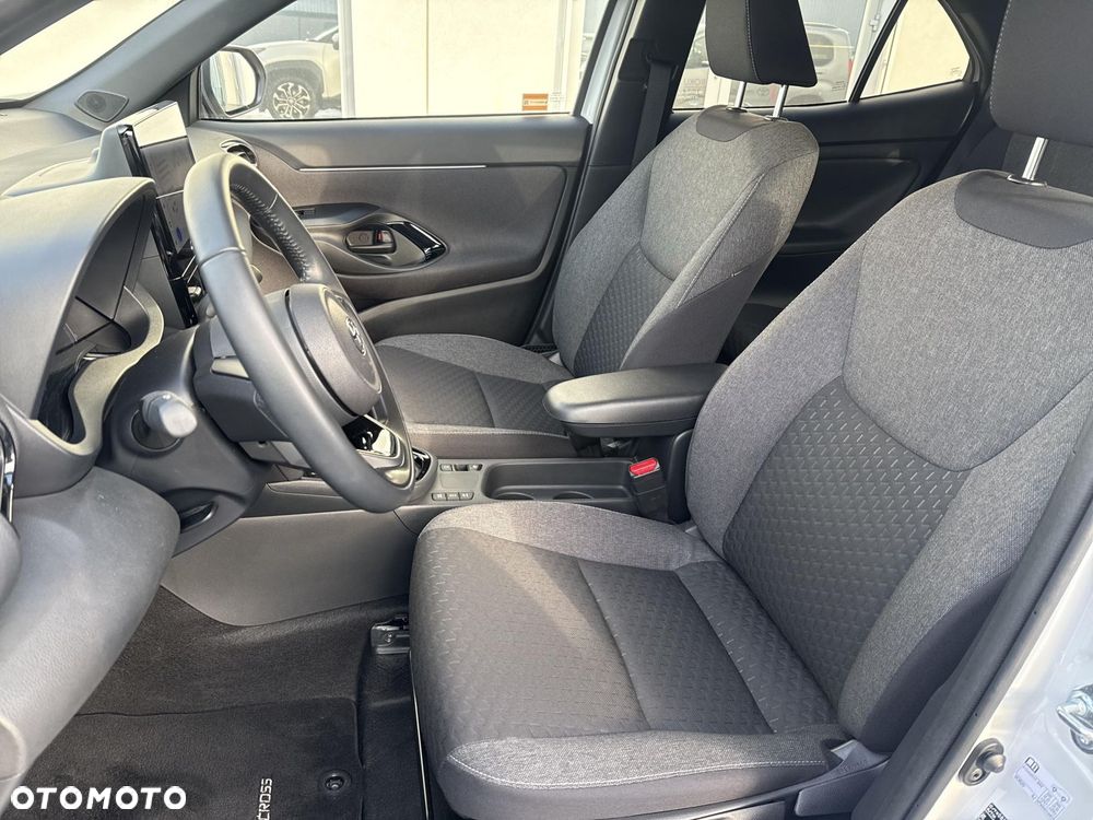 Toyota Yaris Cross Hybrid 1.5 Style - 13