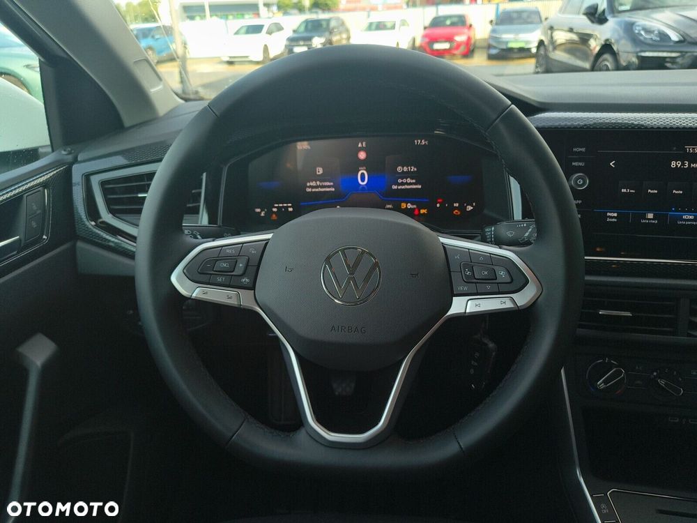 Volkswagen Polo - 12