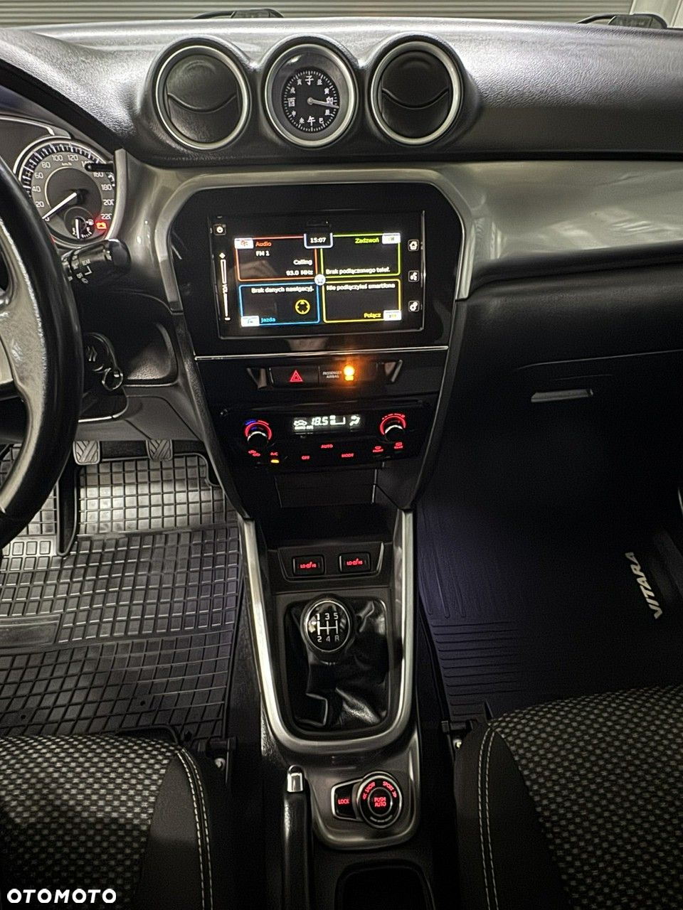 Suzuki Vitara - 31