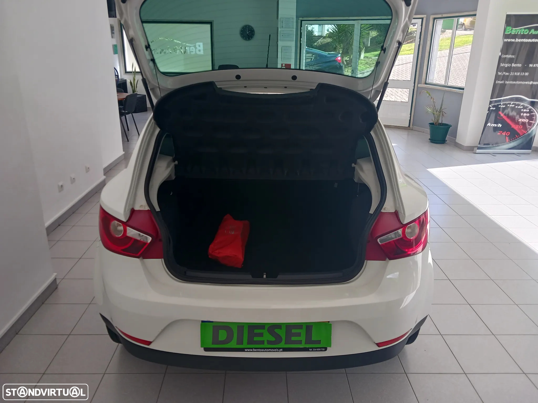 Seat 1.4 TDi Business JLL - 27