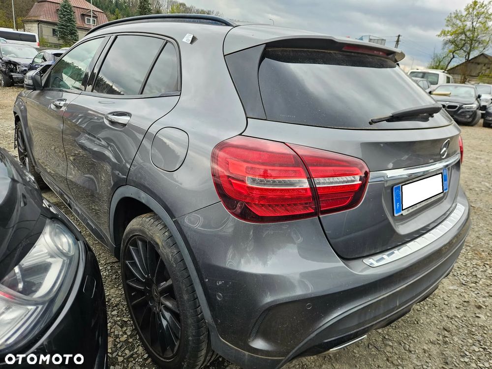 Mercedes-Benz GLA 200 CDI 7G-DCT Edition 1 - 1