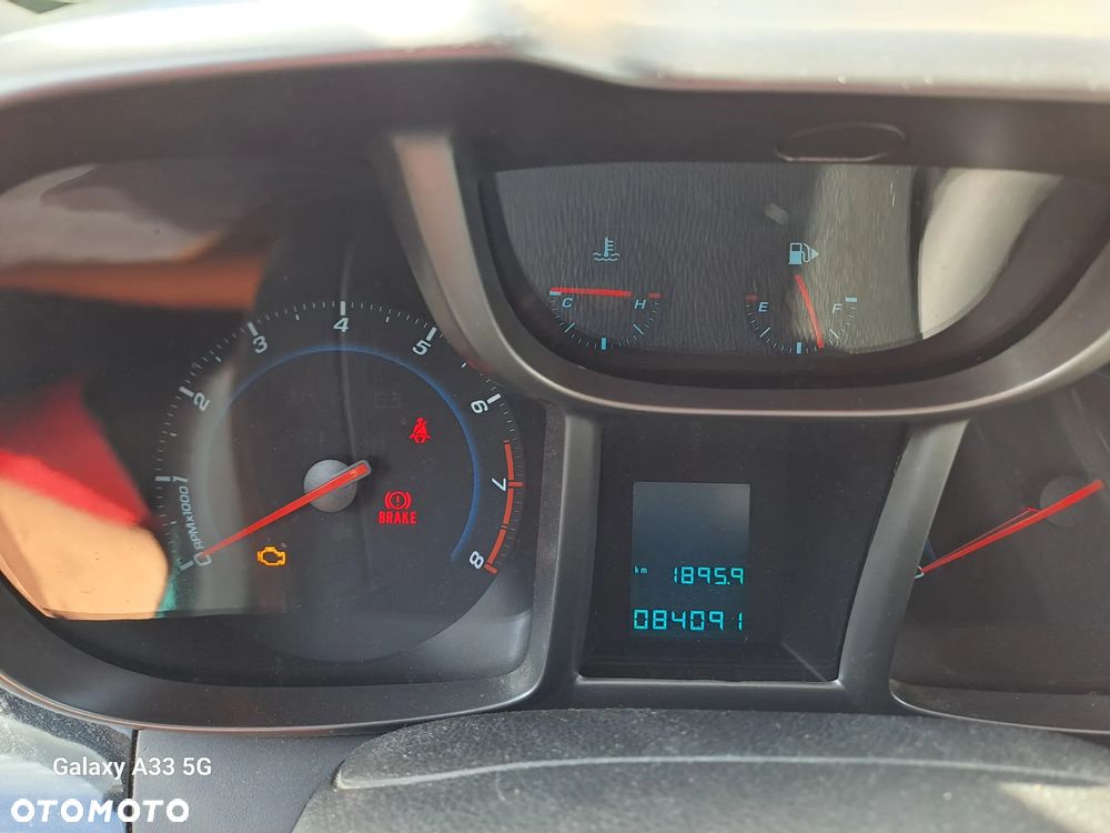 Chevrolet Orlando - 13