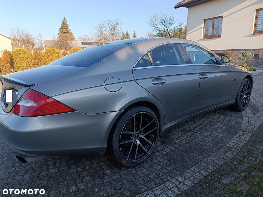 Mercedes-Benz CLS 500 - 7