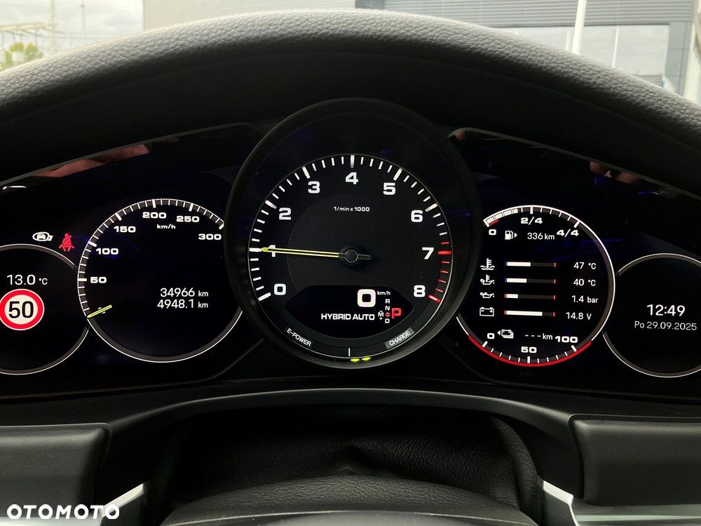 Porsche Panamera - 28
