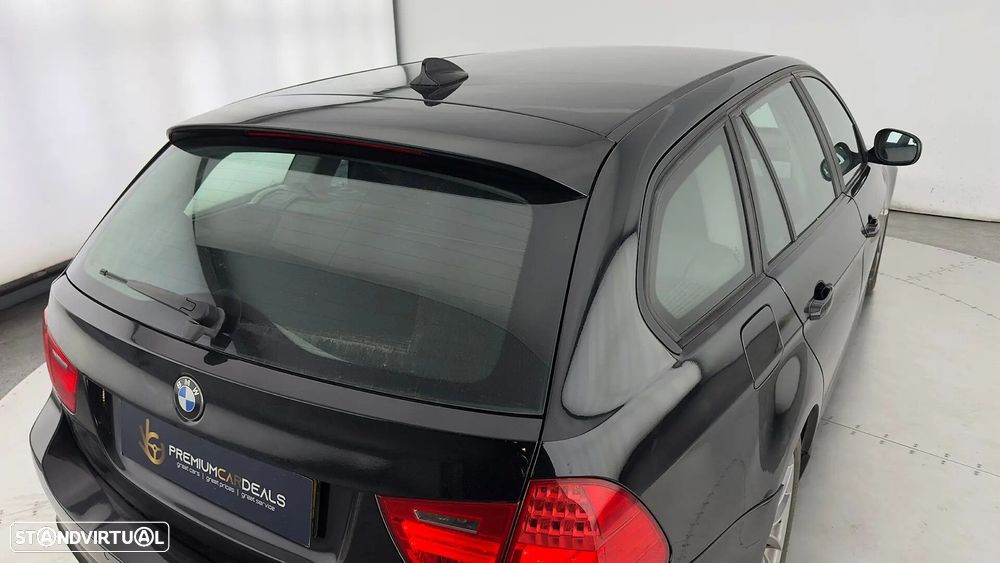 BMW 318 d Navigation - 11