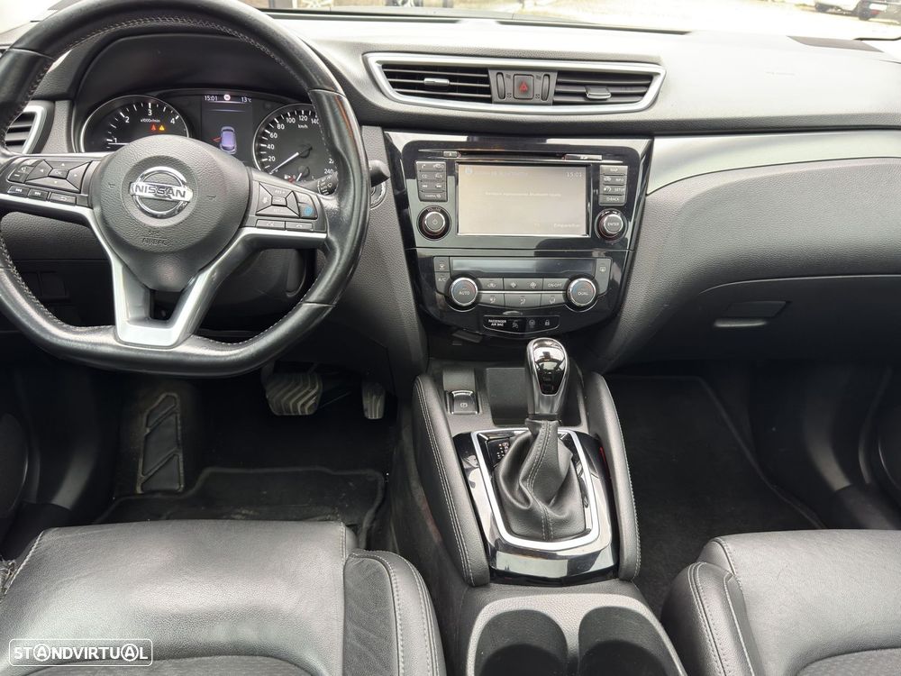 Nissan Qashqai 1.6 dCi Acenta Connect Xtronic - 26