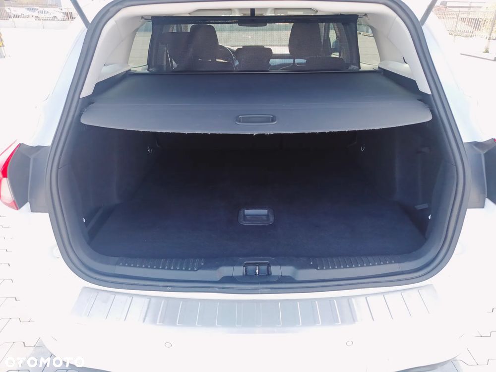 Ford Focus 1.5 EcoBlue Start-Stopp-System COOL&CONNECT DESIGN - 27