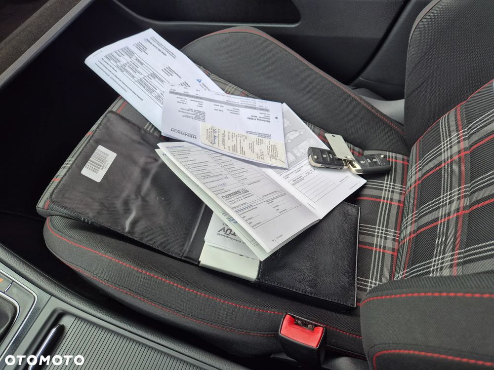 Volkswagen Golf GTI BlueMotion Technology - 40