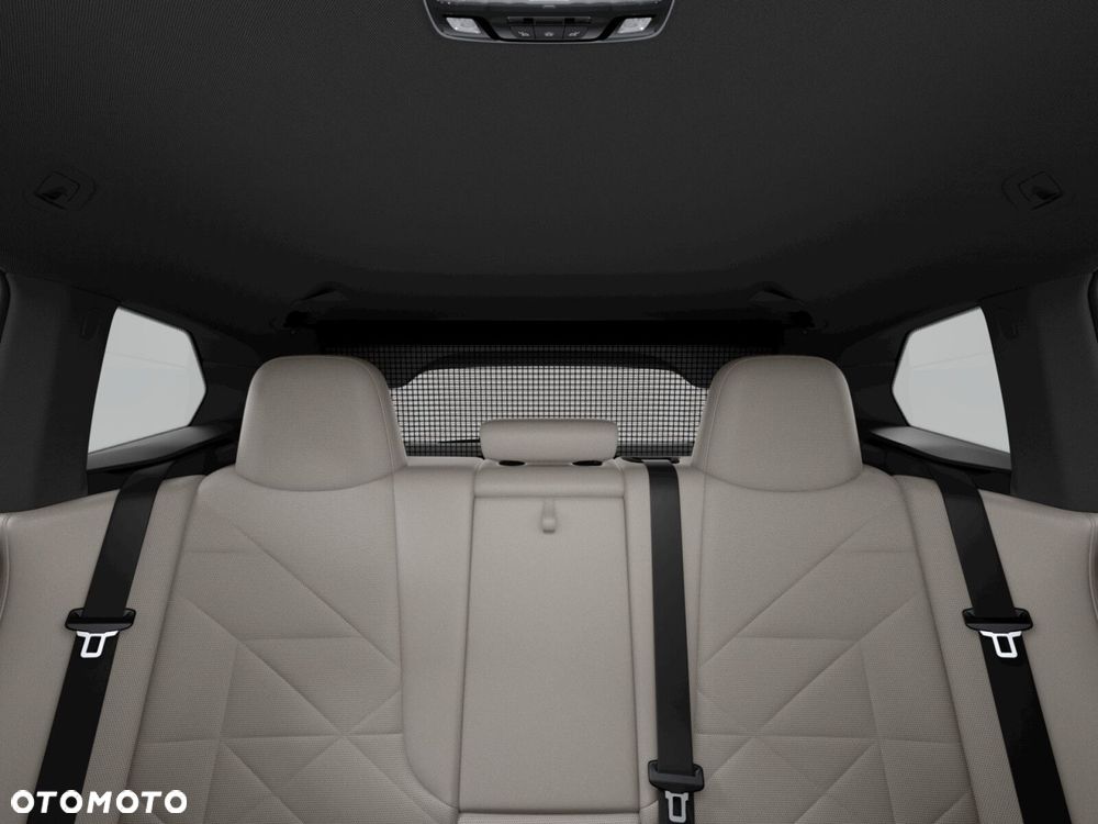 BMW iX - 7